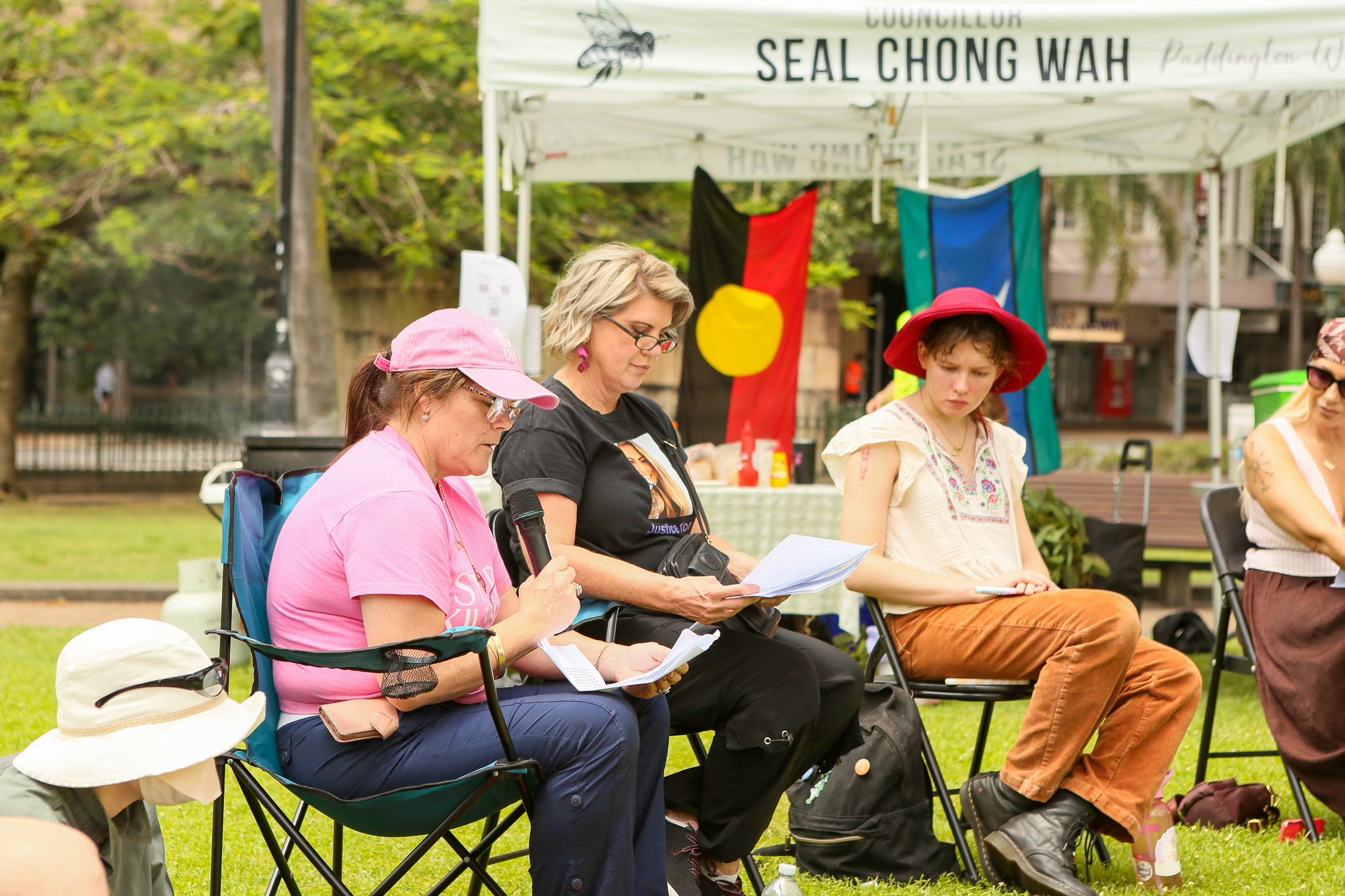 WOMEN UNITED IN HEALING