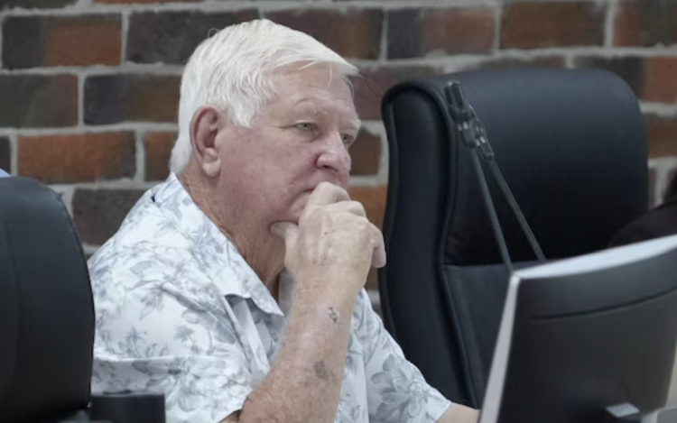 ‘BASH YOU’ COUNSELLOR NOEL SELBY REFUSES TO RESIGN